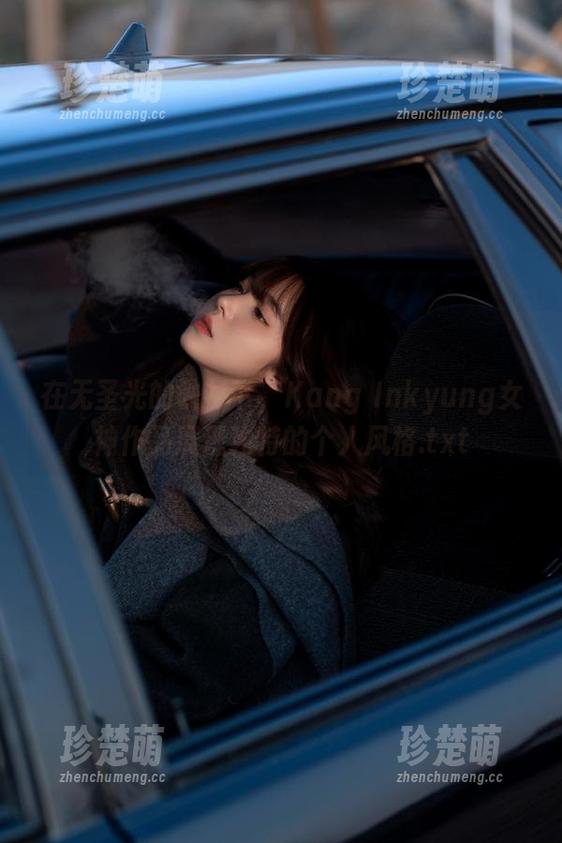Kang Inkyung 在无圣光的映衬下,Kang Inkyung女神作品展现独特的个人风格.txt